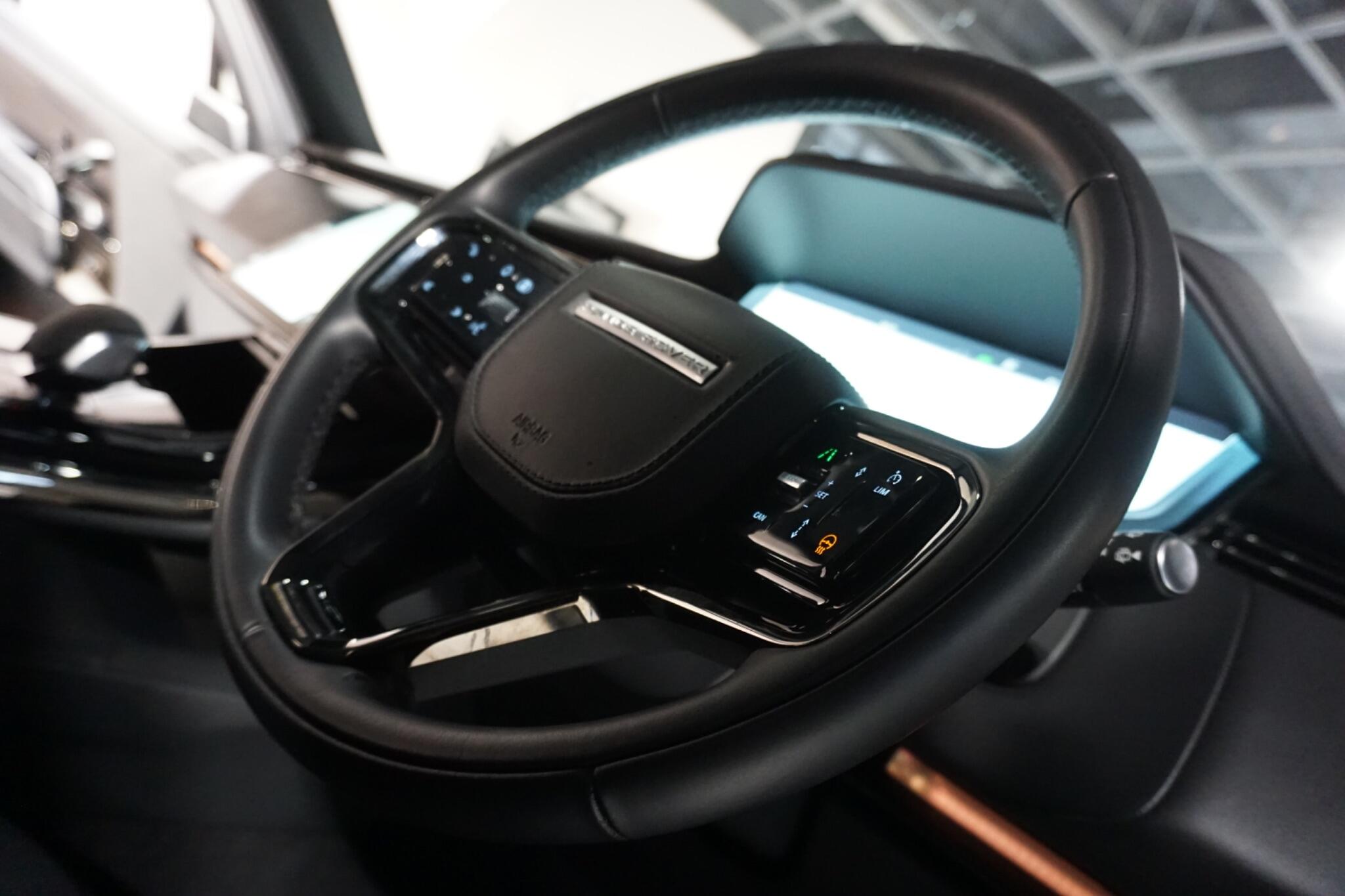 Land Rover Range Rover Sport 3.0 D300 MHEV Dynamic SE SUV 5dr Diesel Auto 4WD Euro 6 (s/s) (300 ps)